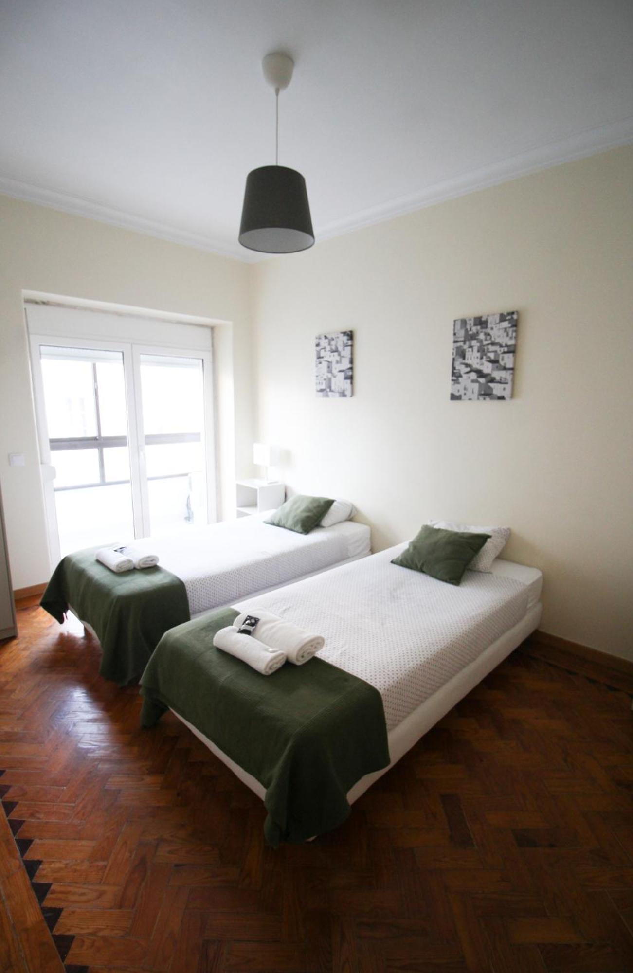 Oriente Dna Studios V Lisboa Екстериор снимка
